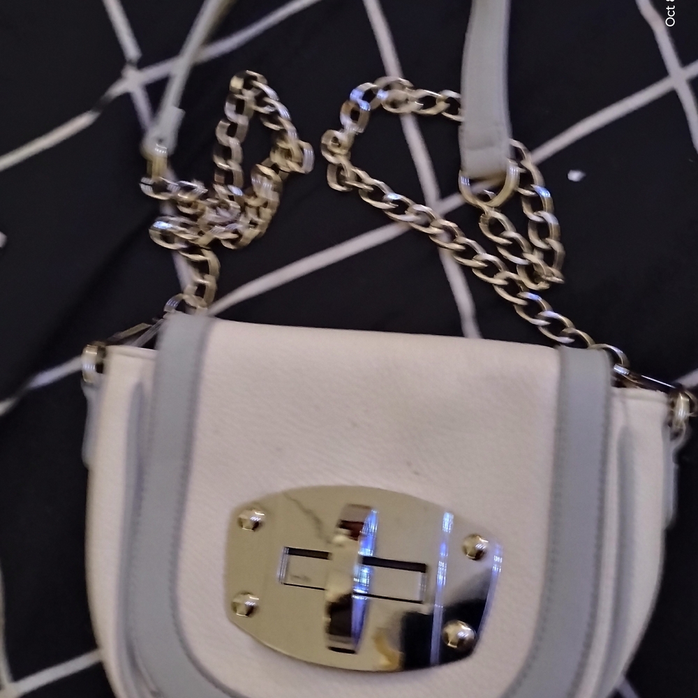 Coach White Leather Crossbody Bag with Gold Chain